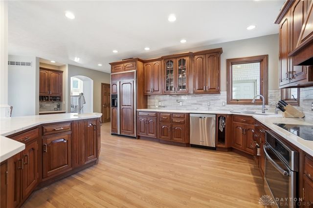 20 Inverness Court, Springboro, OH 45066