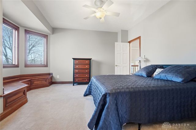 20 Inverness Court, Springboro, OH 45066