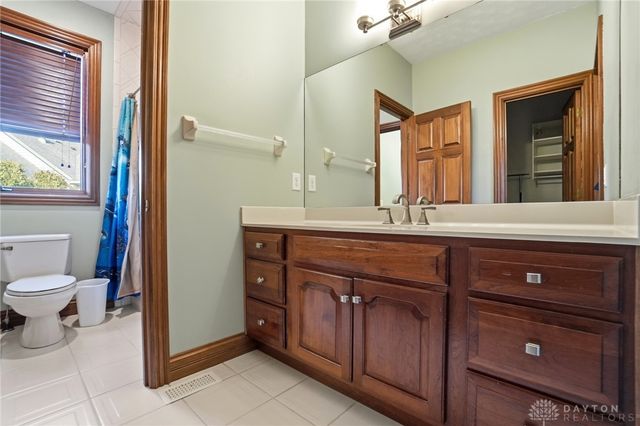 20 Inverness Court, Springboro, OH 45066