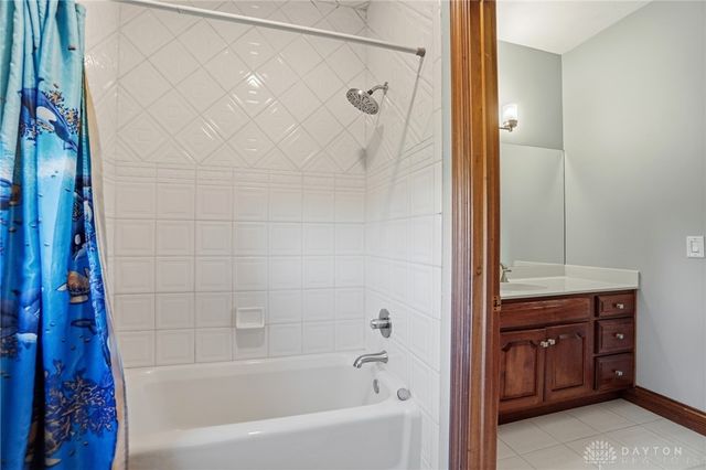 20 Inverness Court, Springboro, OH 45066