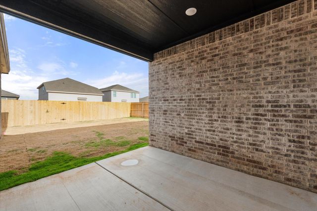 1408 Farmhouse Avenue, Wolfforth, TX 79382