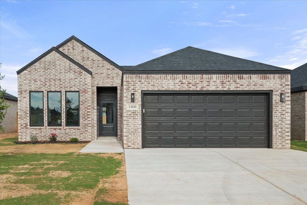 1408 Farmhouse Avenue, Wolfforth, TX 79382