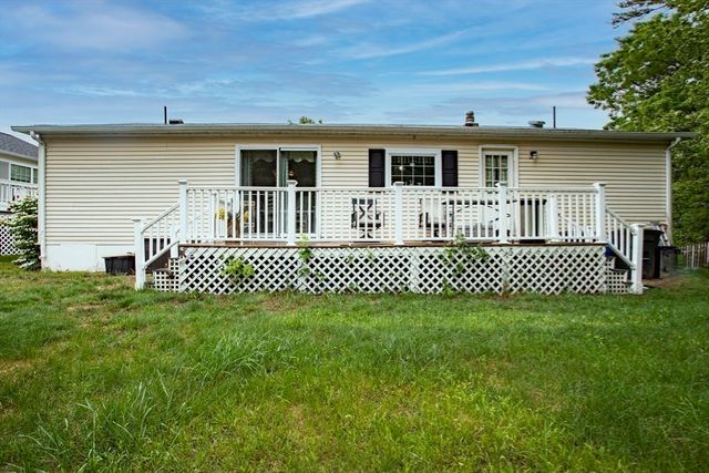 23 Stone Drive, Plymouth, MA 02360