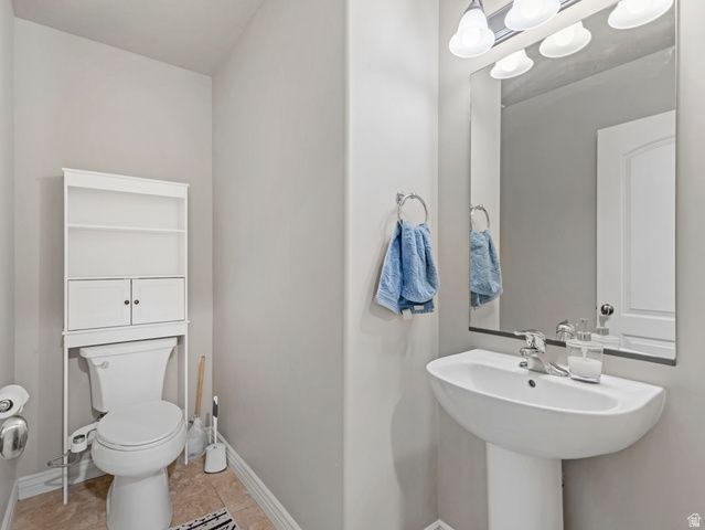 3023 W 3825 S, West Haven, UT 84401