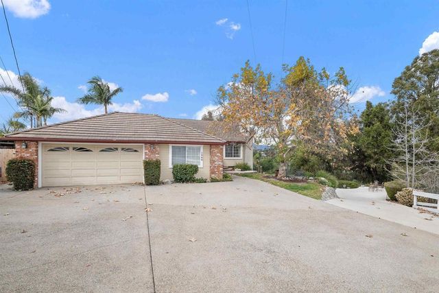 1366 Via Feliz, Fallbrook, CA 92028
