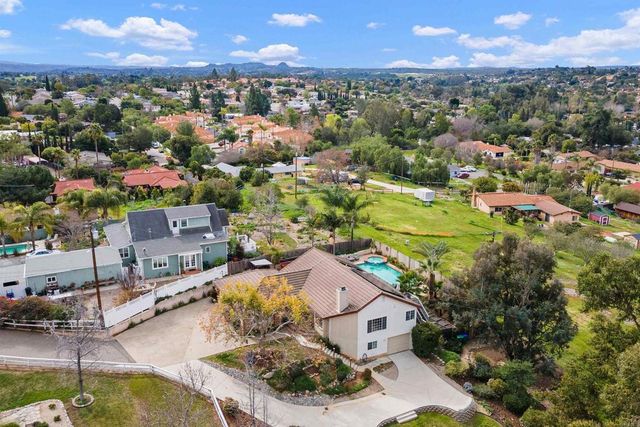 1366 Via Feliz, Fallbrook, CA 92028