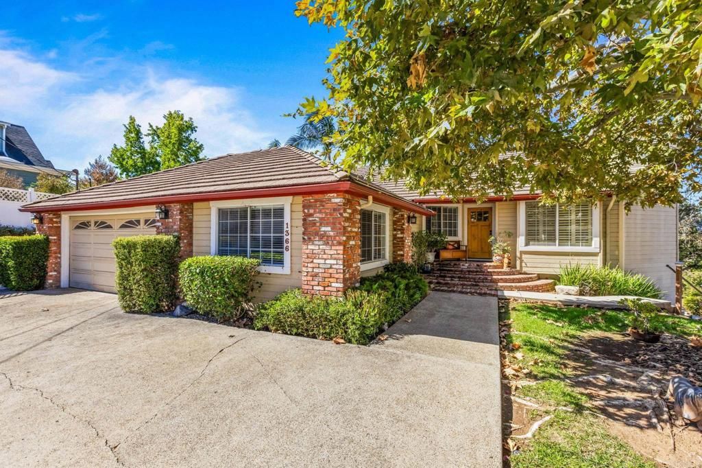1366 Via Feliz, Fallbrook, CA 92028 — photo 3