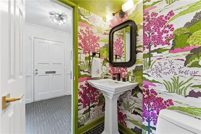 3 N Boundary Pl NW, Atlanta, GA 30318