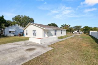 415 E POLK AVENUE A/B, Lake Wales, FL 33853