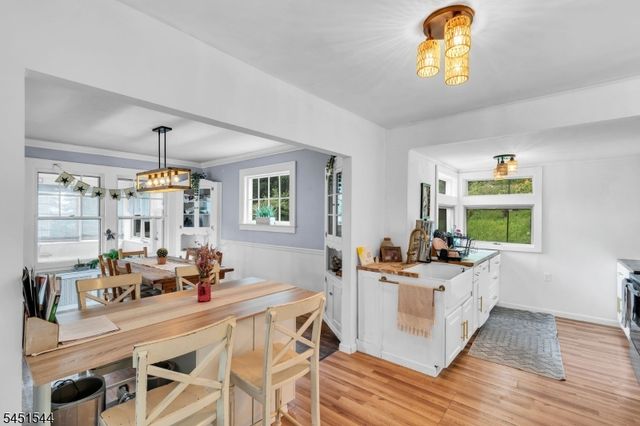 37 Fairview Ave, High Bridge Boro, NJ 08829