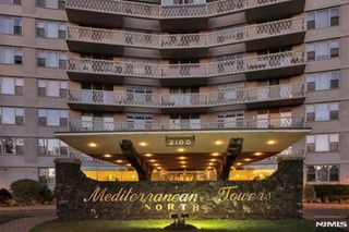 2100 Linwood Avenue 2G, Fort Lee, NJ 07024