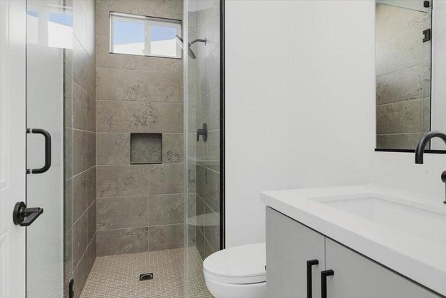 41879 Volare Court, Indio, CA 92203