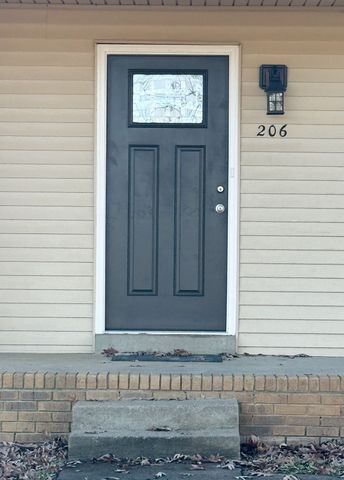 206 Bob White Dr, Clarksville, TN 37042