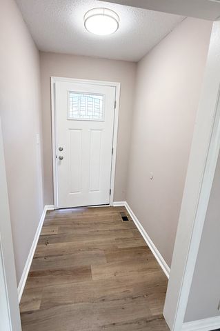 206 Bob White Dr, Clarksville, TN 37042