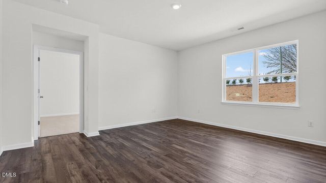 910 Comice Pear Way, Willow Spring, NC 27592