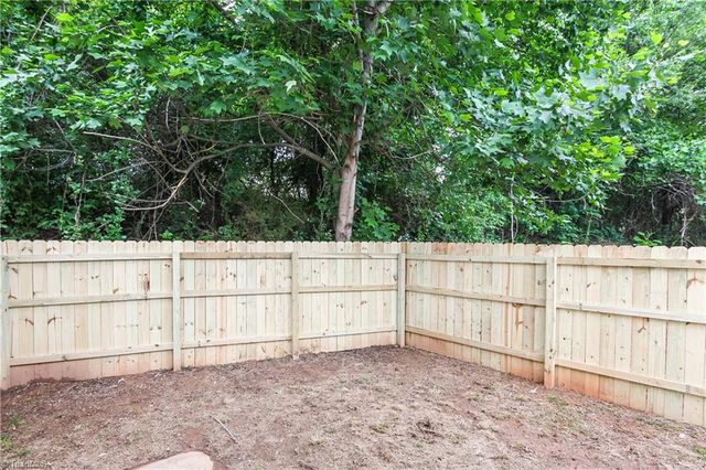 157 Westmont Drive, Winston-salem, NC 27104