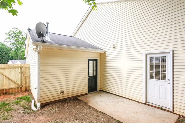 157 Westmont Drive, Winston-salem, NC 27104