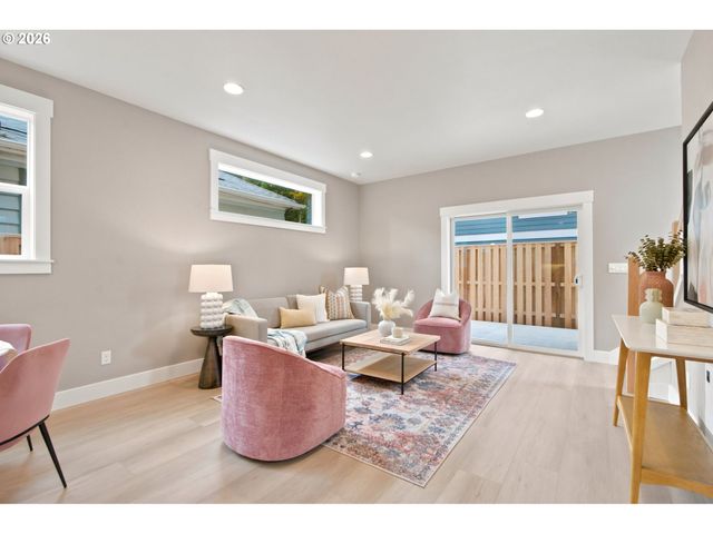3395 Se 43rd Ave A, Portland, OR 97202