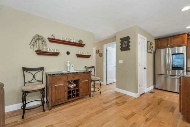 72 Circuit Street, Manchester, NH 03103
