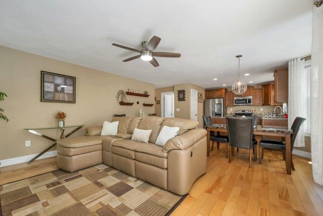 72 Circuit Street, Manchester, NH 03103