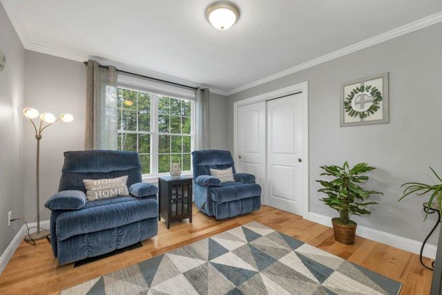 72 Circuit Street, Manchester, NH 03103