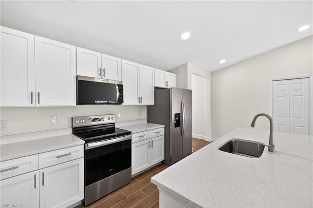 2128 NW 7th AVE, Cape Coral, FL 33993