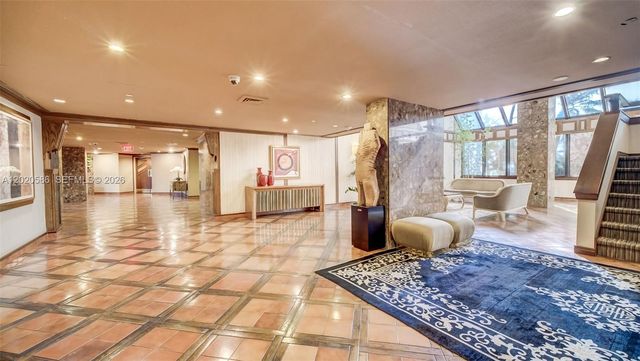 520 Brickell Key Dr A914, Miami, FL 33131