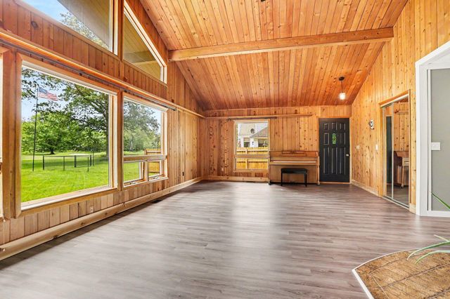 6234 N Arrowhead Drive, Scotts, MI 49088