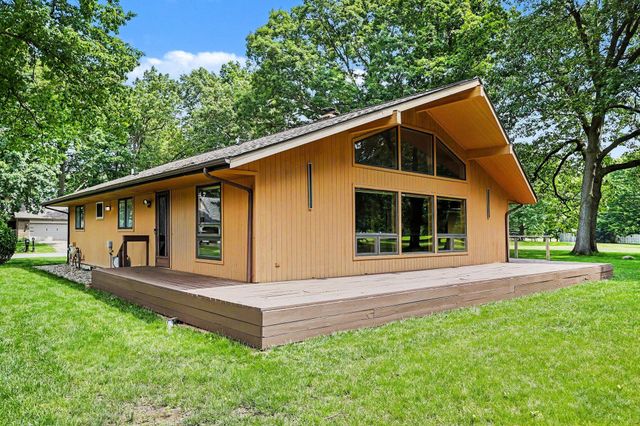 6234 N Arrowhead Drive, Scotts, MI 49088