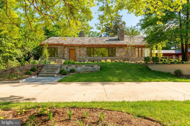 2920 ALBEMARLE ST NW, Washington, DC 20008