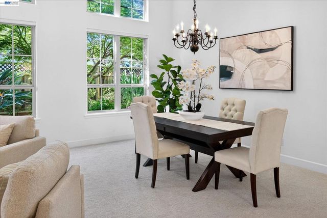 2270 Doccia Ct, Pleasanton, CA 94566