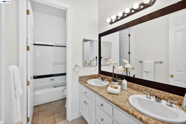 2270 Doccia Ct, Pleasanton, CA 94566