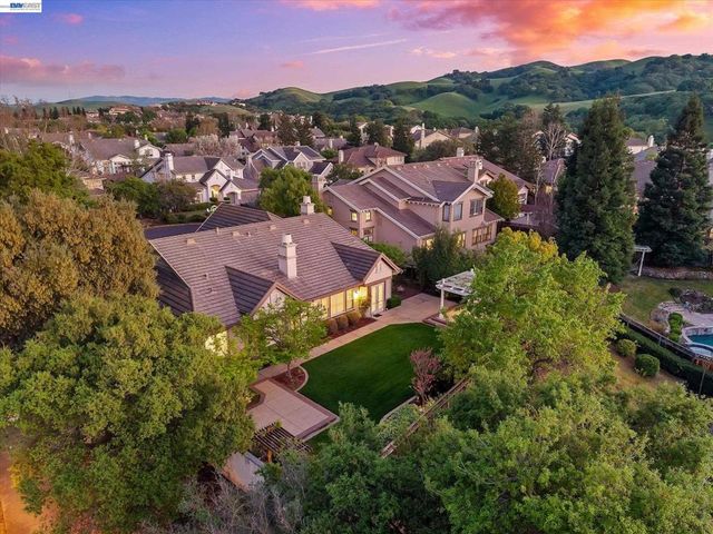 2270 Doccia Ct, Pleasanton, CA 94566