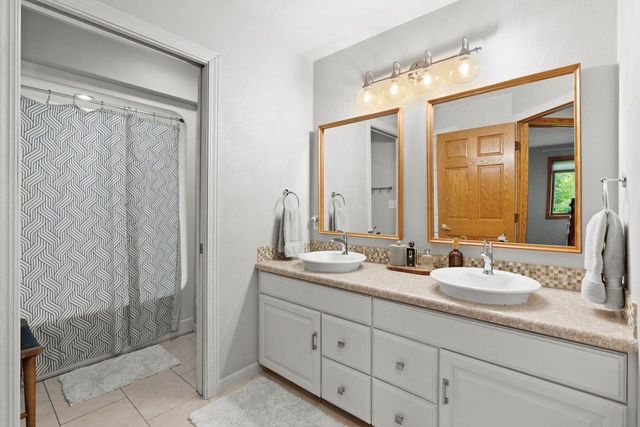 45 BELLEVUE PLACE, Appleton, WI 54913