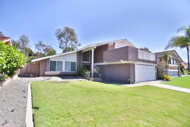 24392 Macedo Dr., Mission Viejo, CA 92691