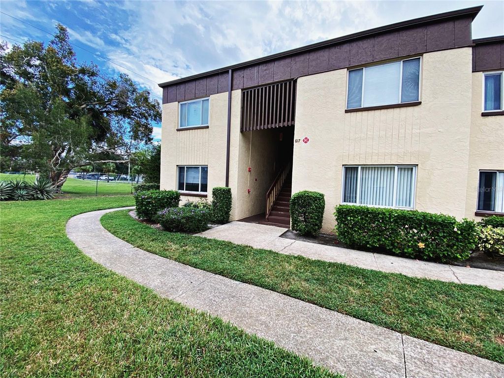 617 N KEENE ROAD Q9, Clearwater, FL 33755