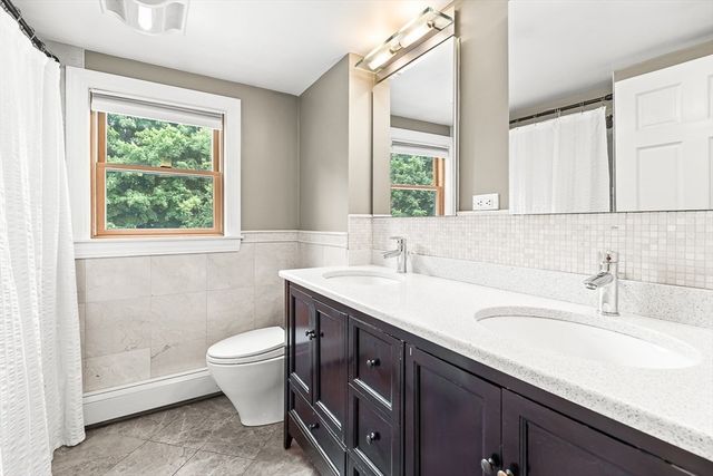 5 Elizabeth Road, Stoneham, MA 02180