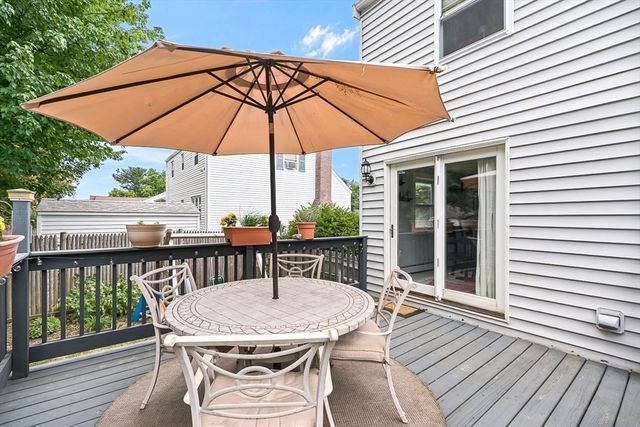 5 Elizabeth Road, Stoneham, MA 02180