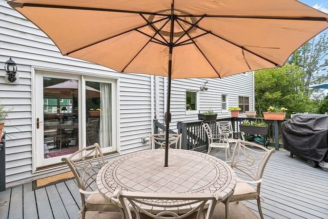 5 Elizabeth Road, Stoneham, MA 02180