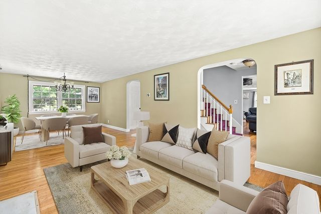 5 Elizabeth Road, Stoneham, MA 02180