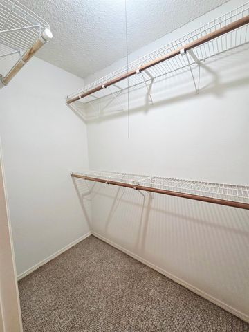 3218 Glade Springs Drive, Houston, TX 77339