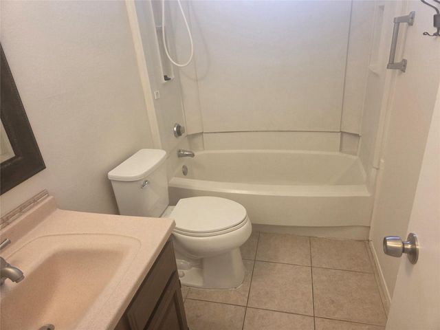 3218 Glade Springs Drive, Houston, TX 77339