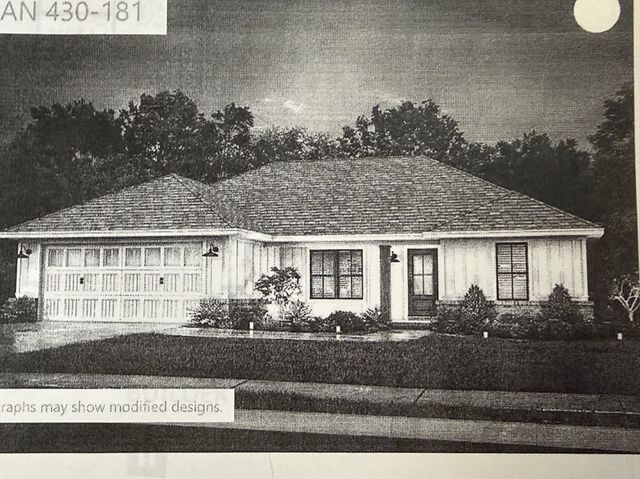 215 Alpine Dr, Southbridge, MA 01550