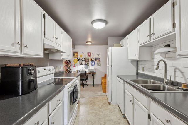 1807 Elliot Avenue 4, Minneapolis, MN 55404