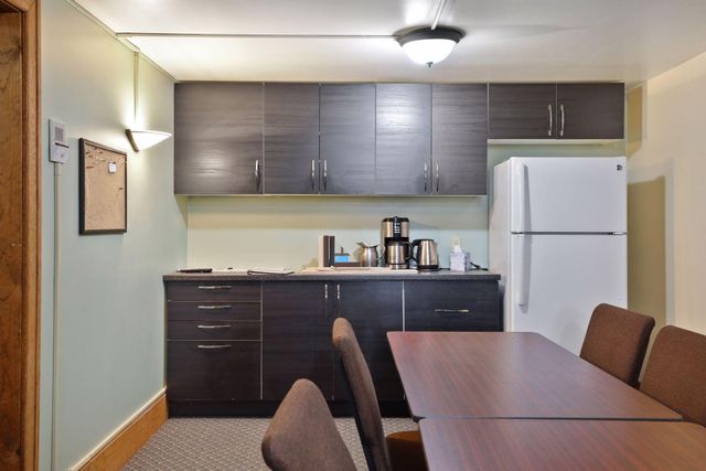 1807 Elliot Avenue 4, Minneapolis, MN 55404