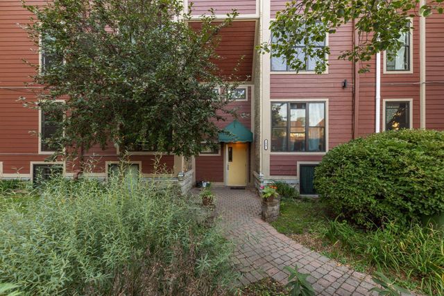 1807 Elliot Avenue 4, Minneapolis, MN 55404