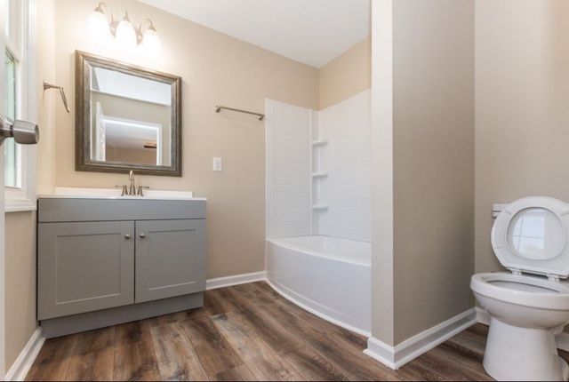 816 Garrettsburg Rd, Clarksville, TN 37042