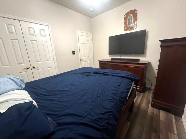 714 Fowlkes Street, Sealy, TX 77474