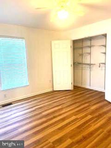 9 BALMORAL CT, Wilmington, DE 19808