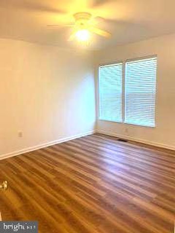 9 BALMORAL CT, Wilmington, DE 19808